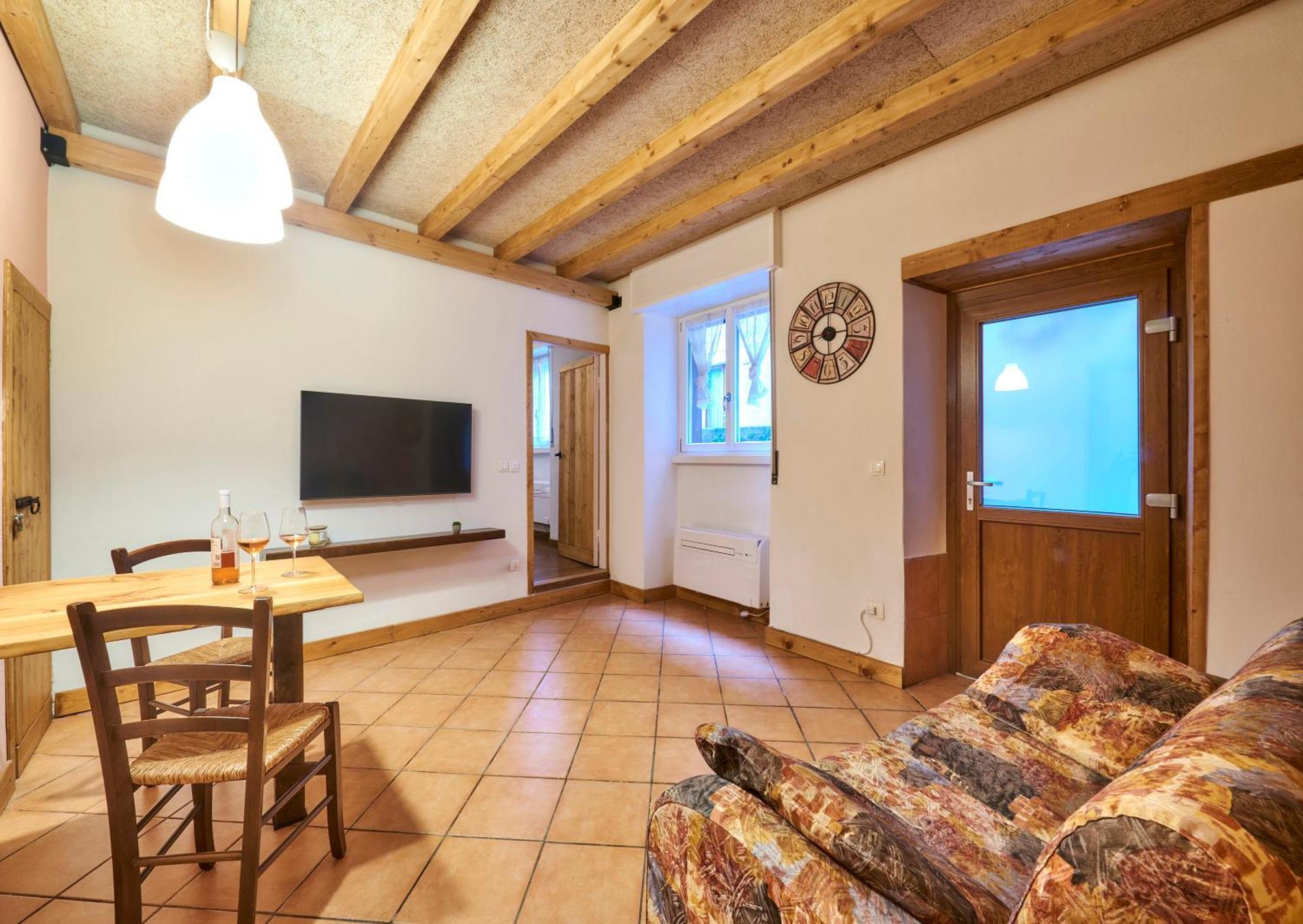 הוילה ורנה Casa “La Contrada” מראה חיצוני תמונה